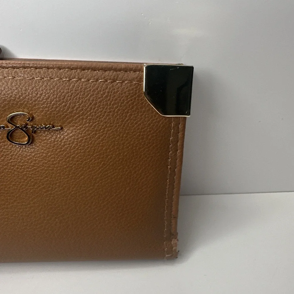 JESSICA SIMPSON FAUX Women's Brown Leather Zip Clutch‎ Wallet